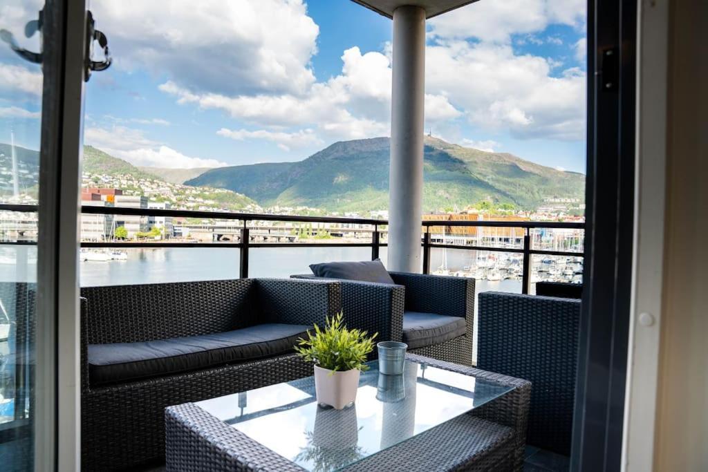 Apartment Modern Waterfront